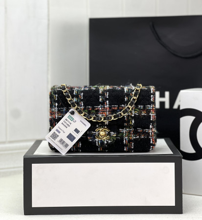 Ch*el classic flap bag 20cm