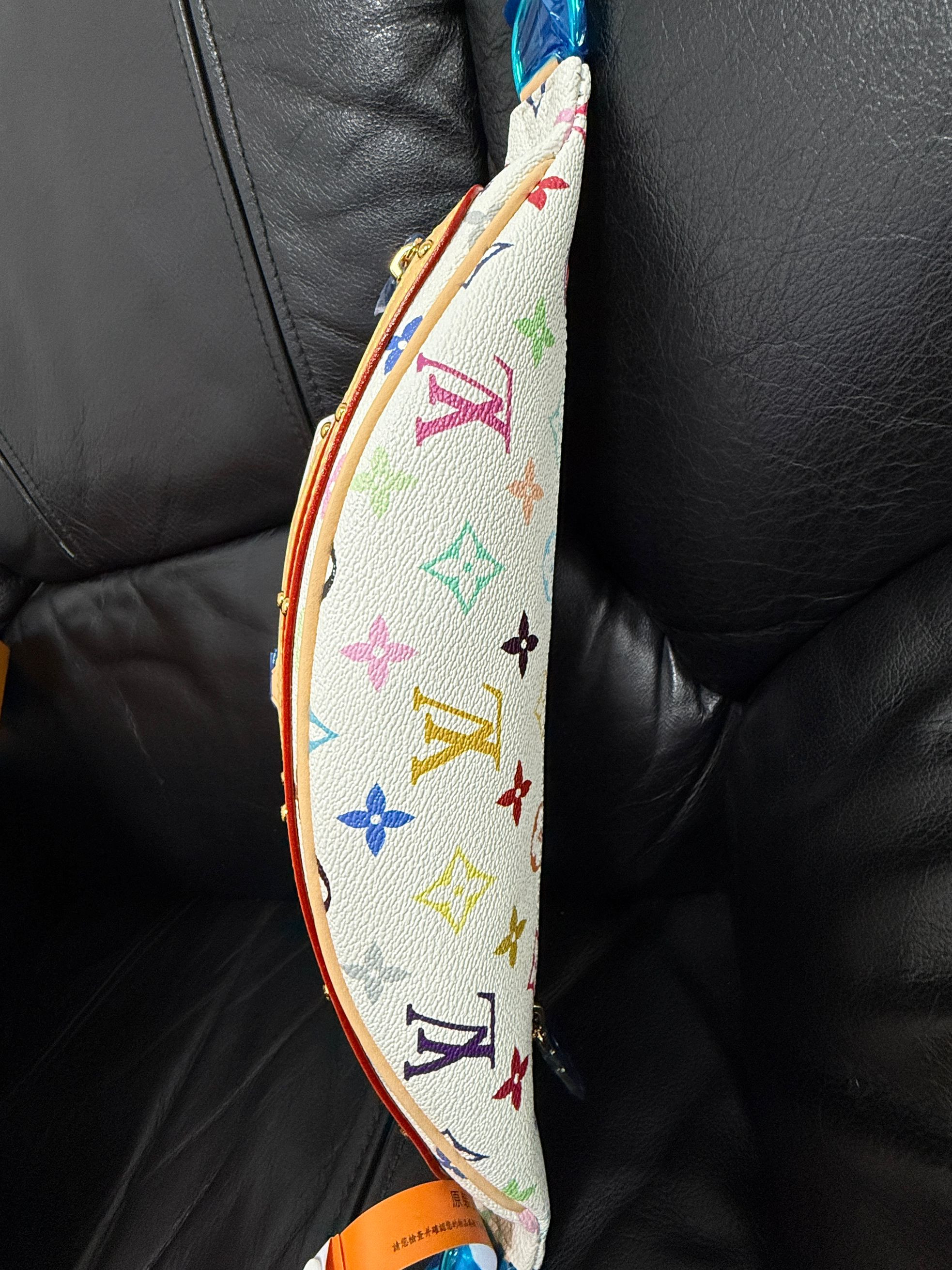 LV HIGH RISE M13660 16x8x38cm