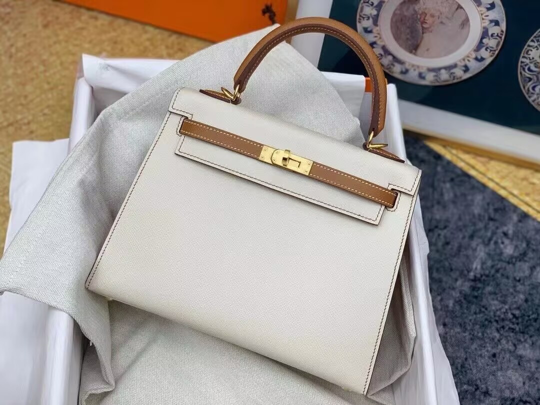 HERMÈS Kelly 25 Gold-tone Hardware (Customized, about 20days, no return no exchange)