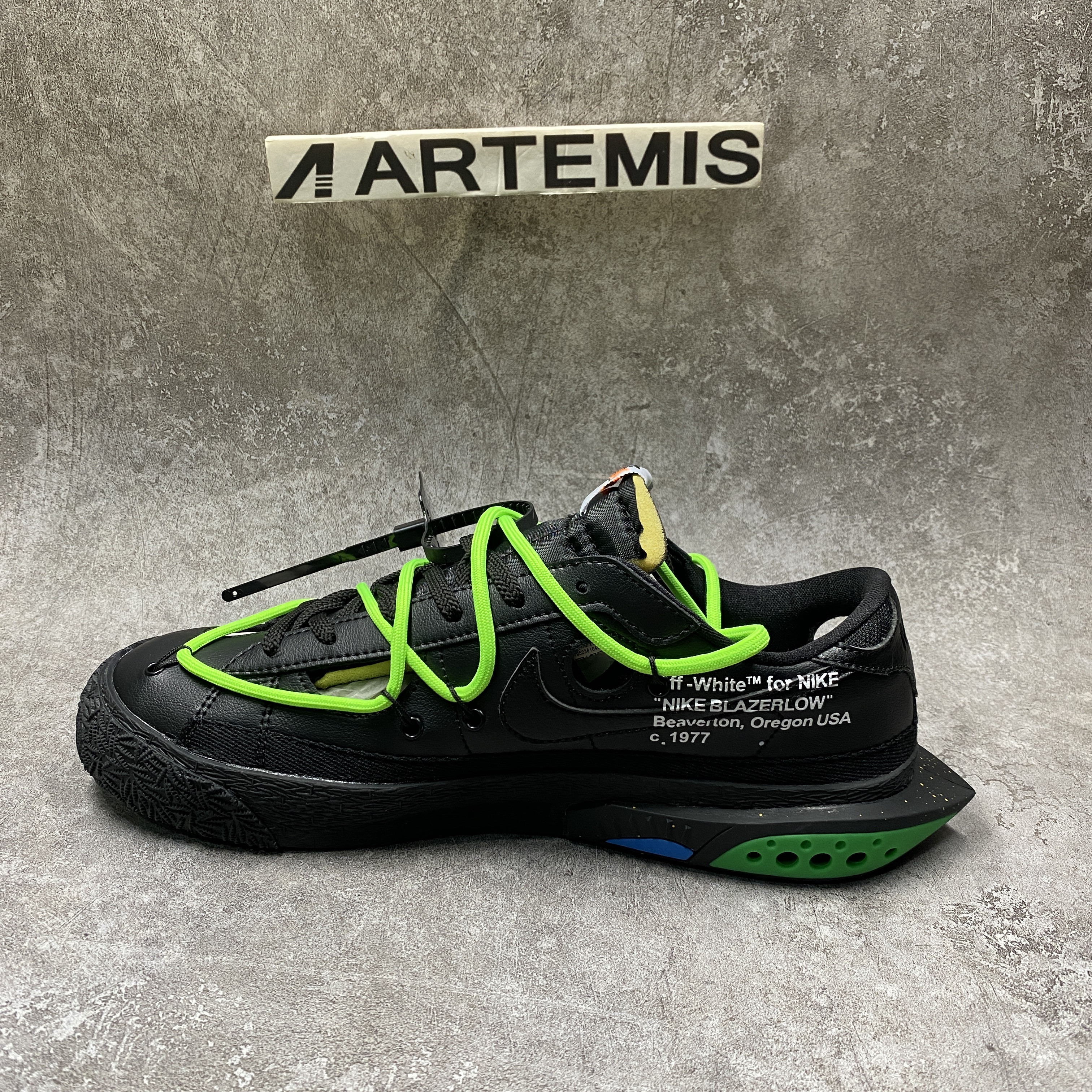 Off-White x Nike Blazer Low