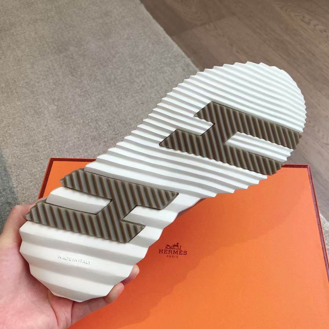 UA Hermès Ketch sneaker