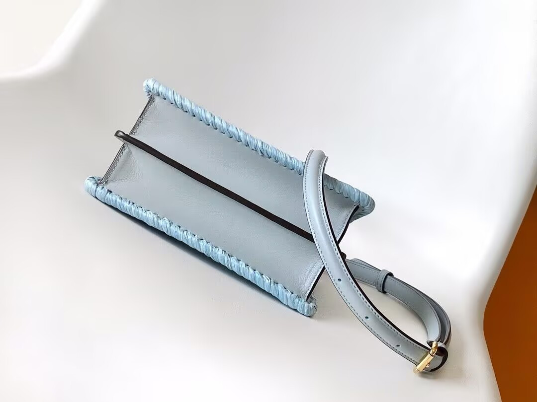 F**di peekaboo iseeu small 20x11x15.5cm