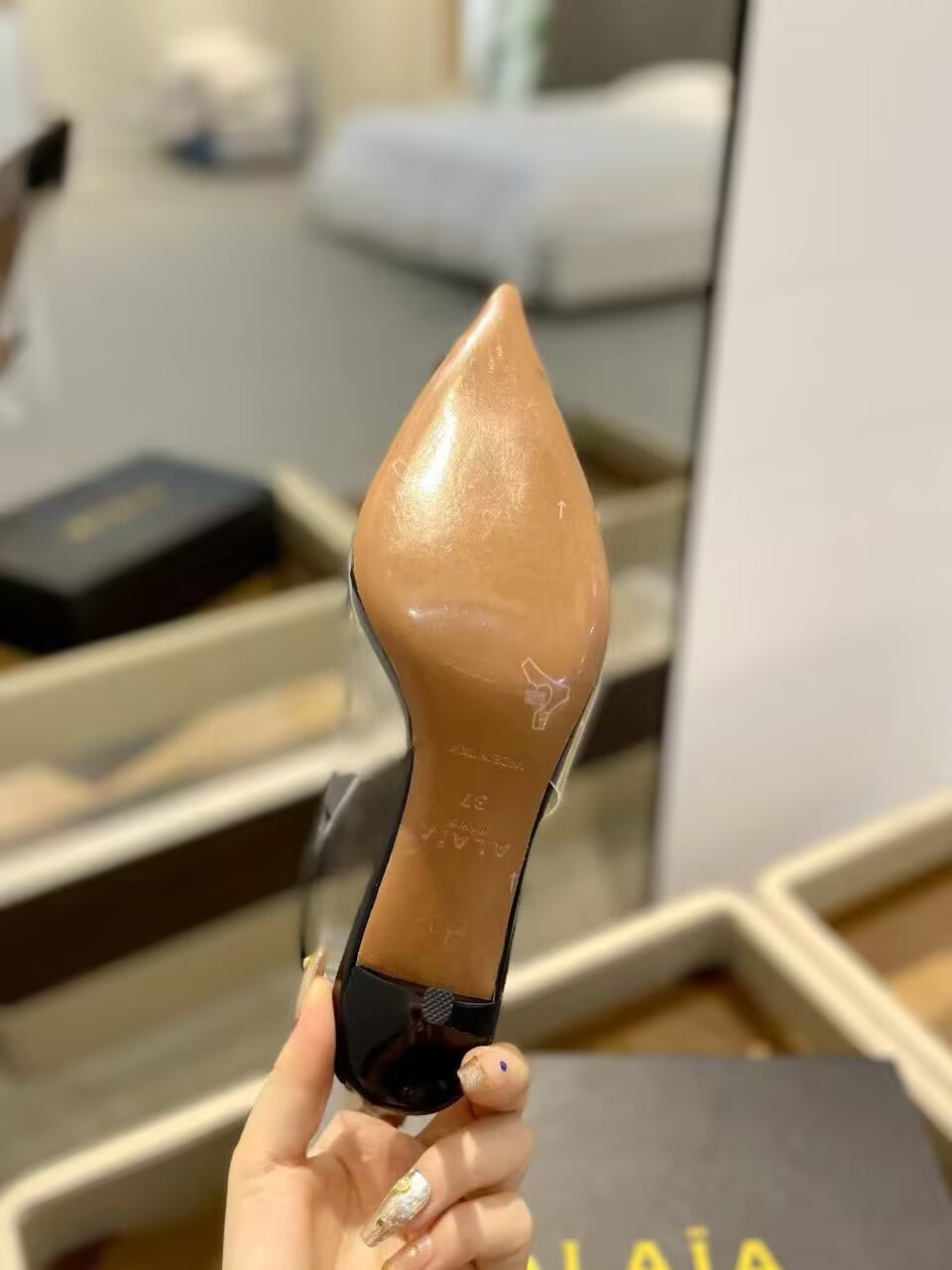 UA ALAÏA Le Coeur Plexi Heart-Toe Slingback Pump