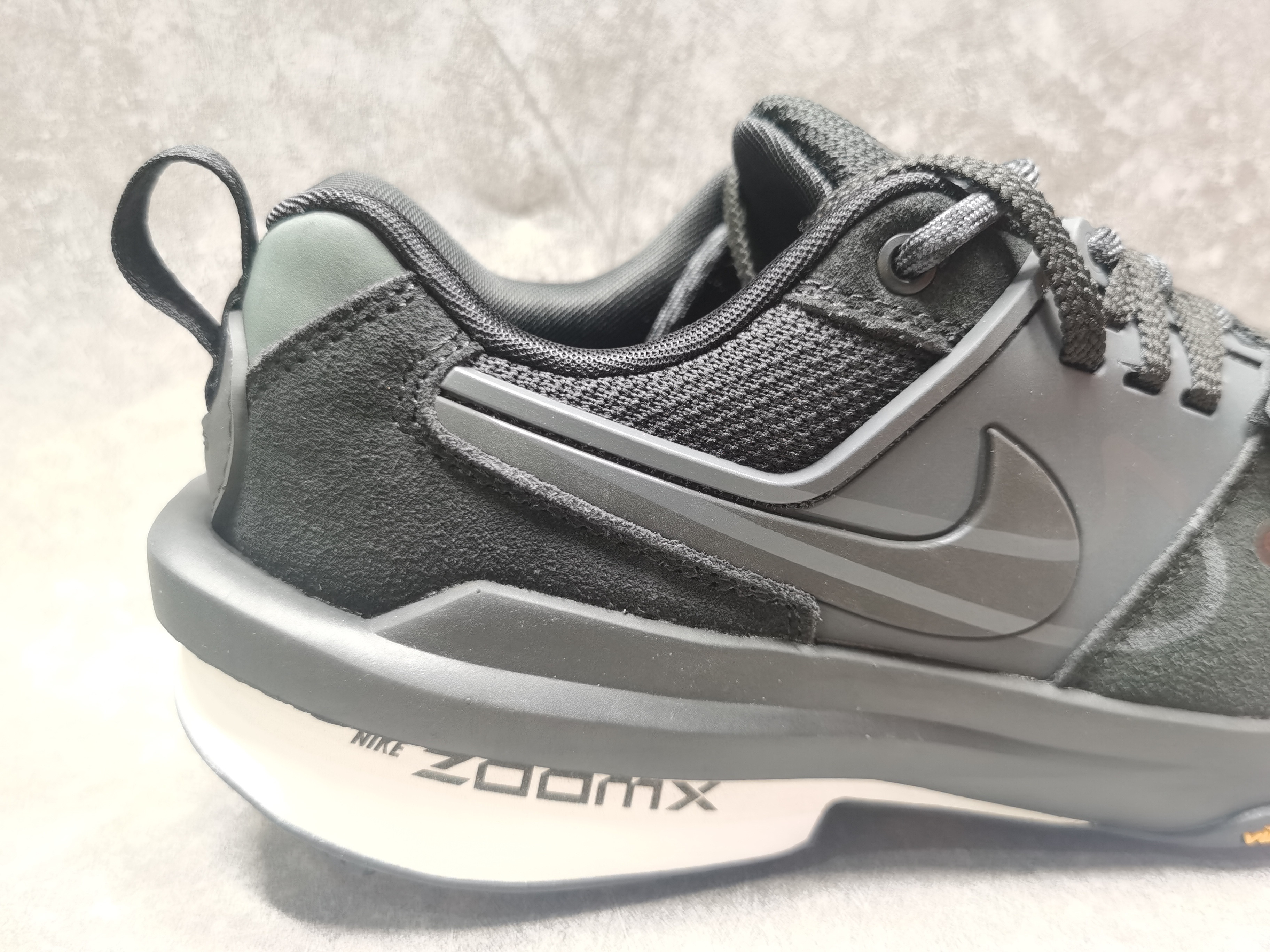 UA Nike Zegamadome SP