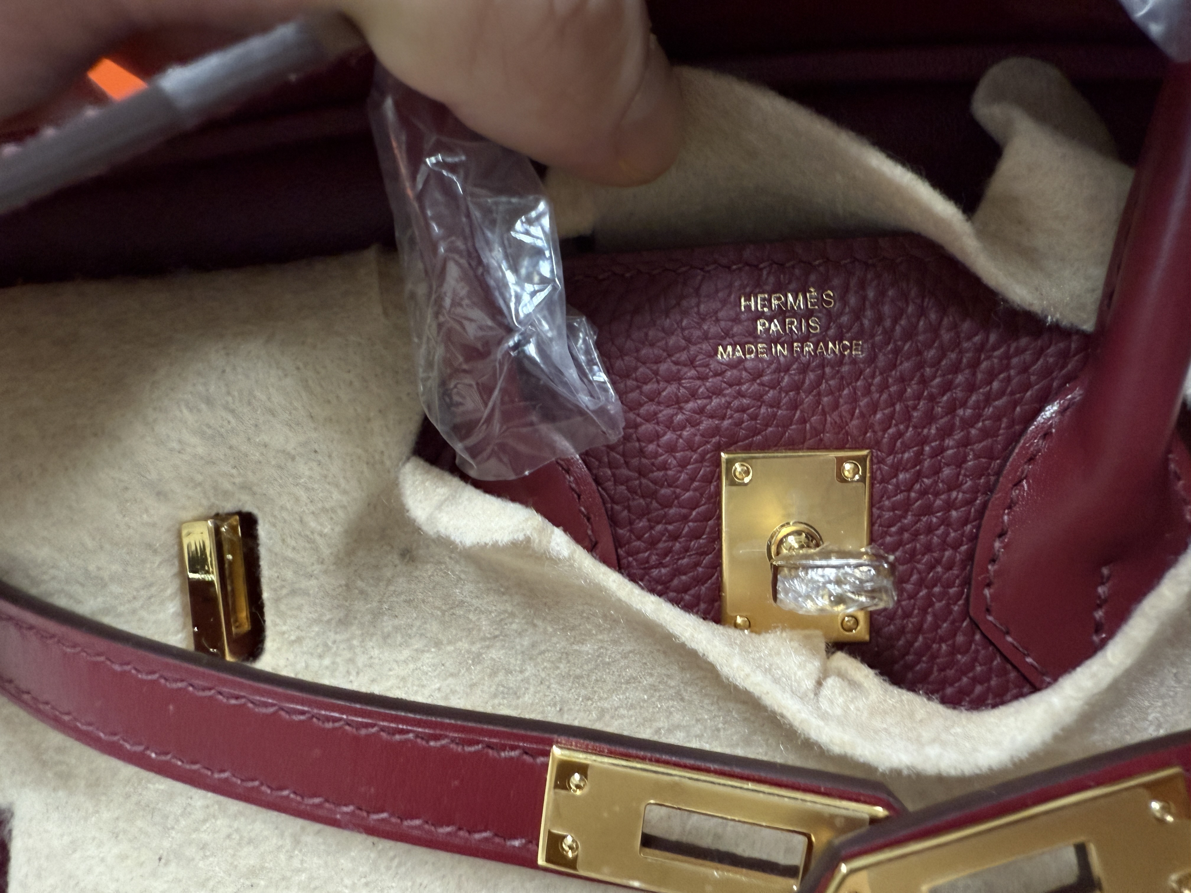 Hermès Birkin 25 30 35 (Customized, no exchange no return, about 20 days)