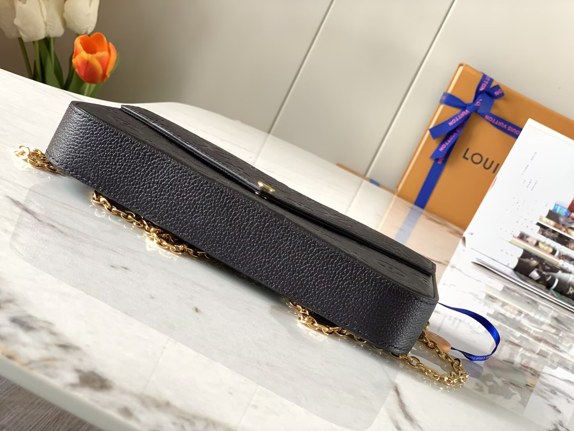 LV Pochette Félicie M82477 21x12x3cm