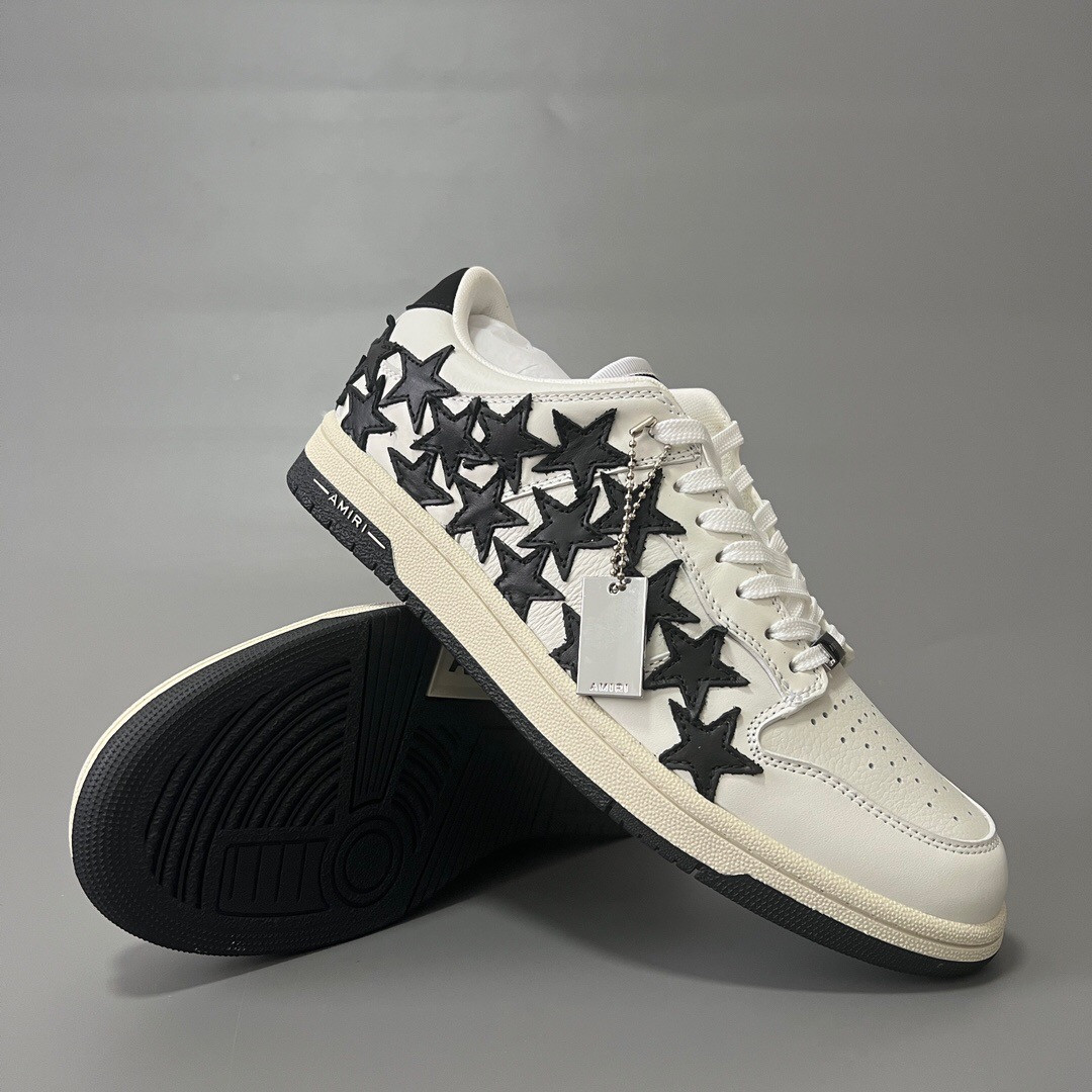 UA Amiri  STARS LOW