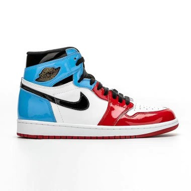 Air Jordan 1 Retro High Fearless UNC Chicago