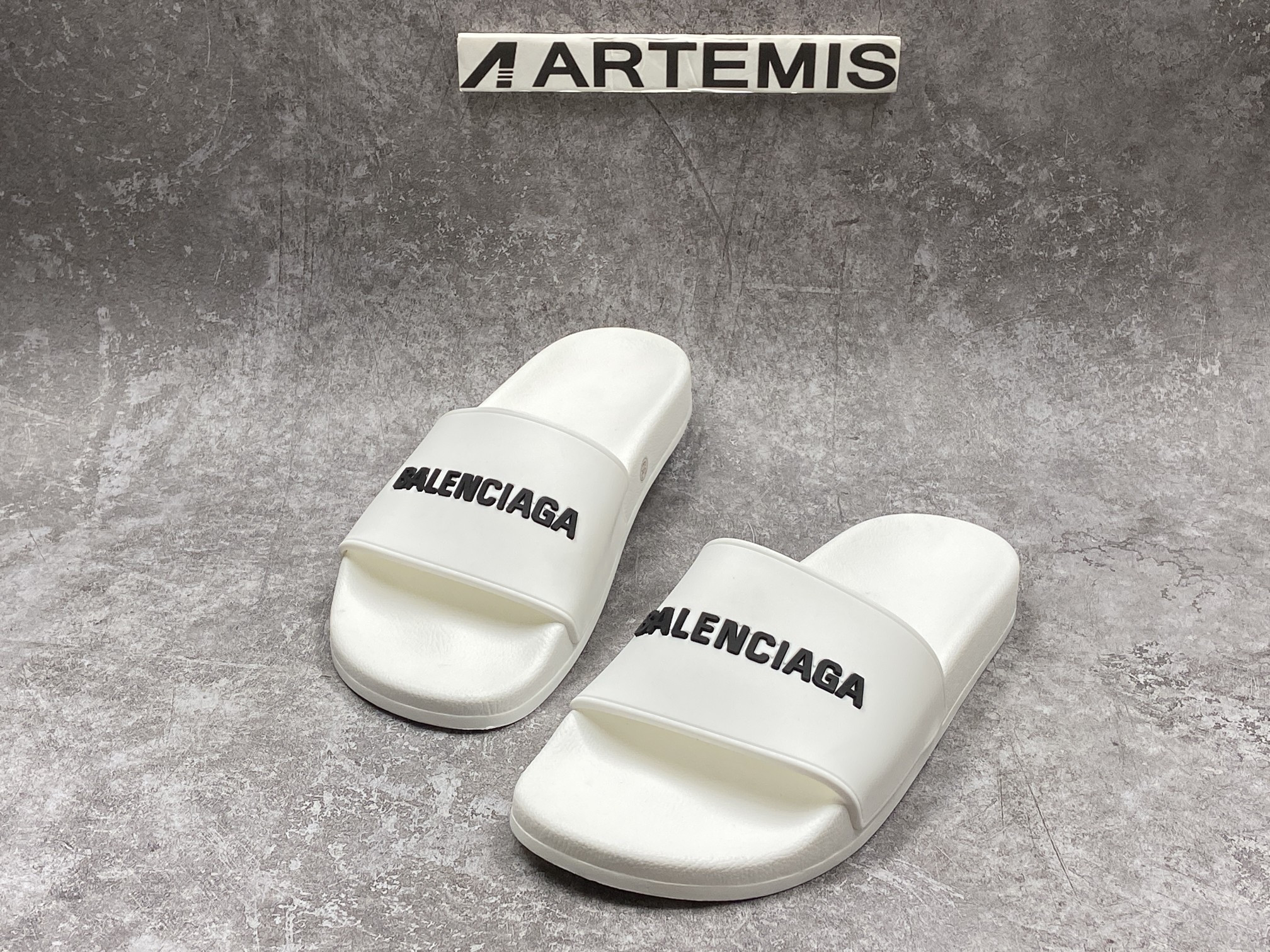Balenciga Pool Slide White