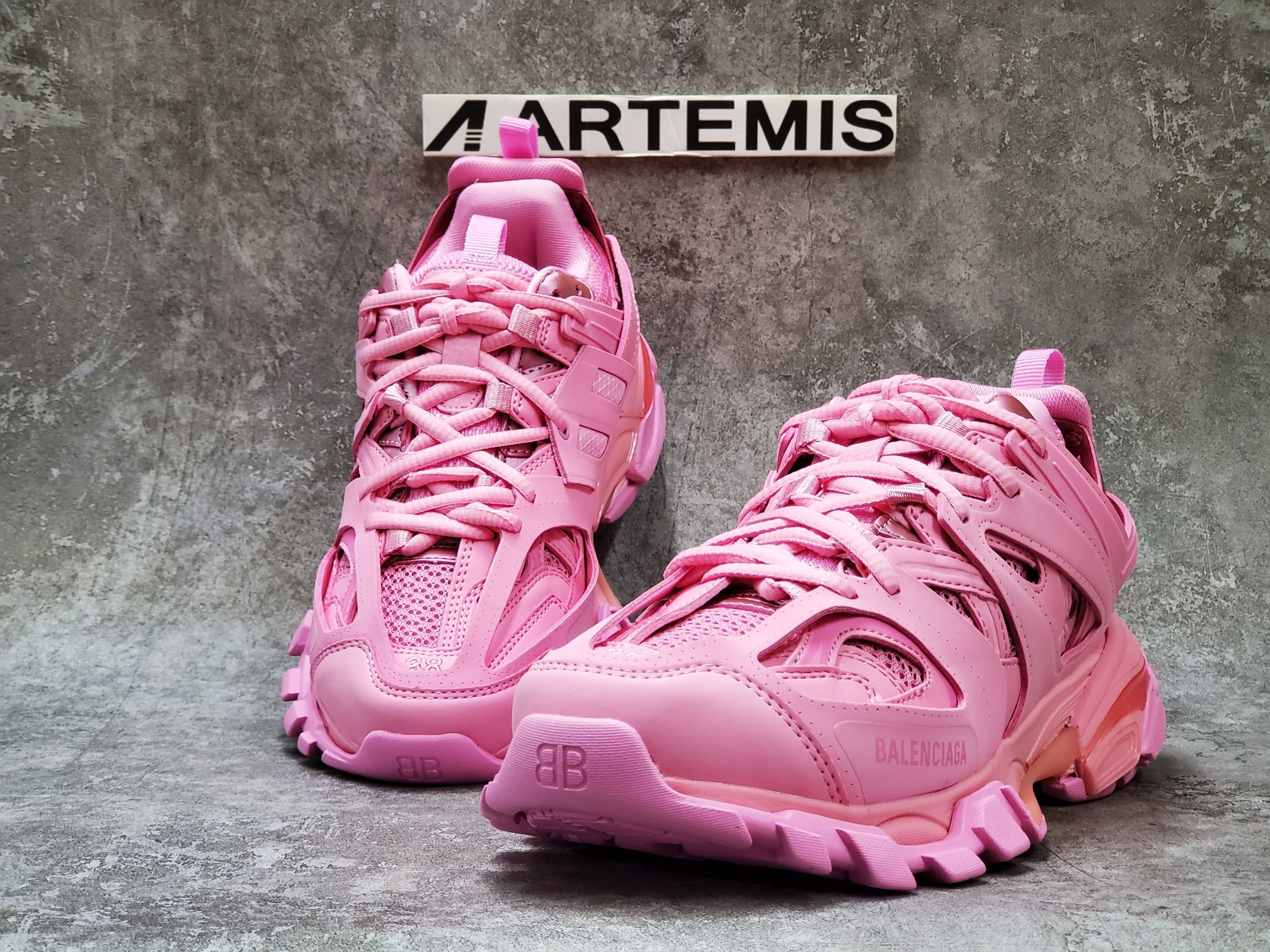 Balenciga Track Trainer Pink