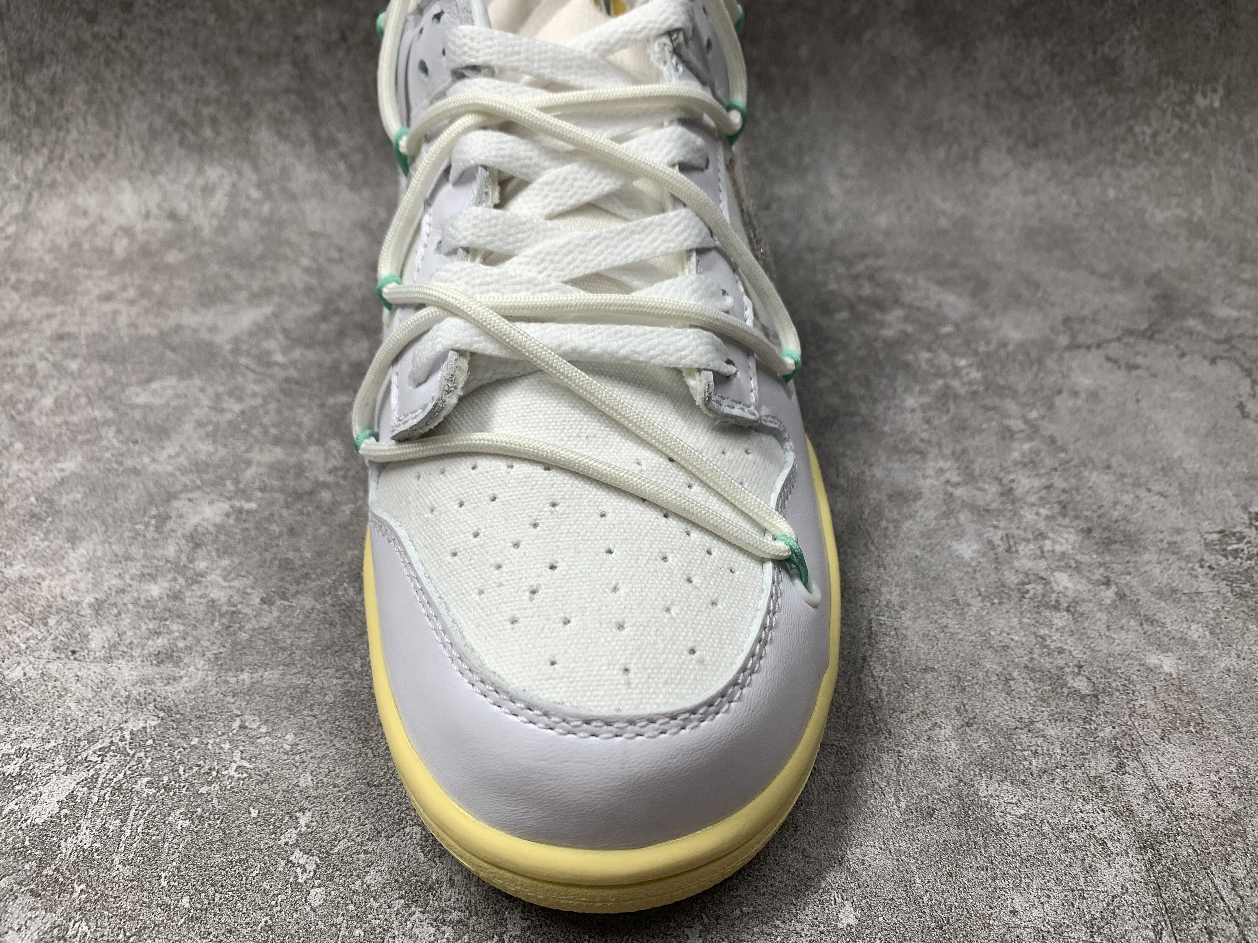 Nike Dunk Low Off White 