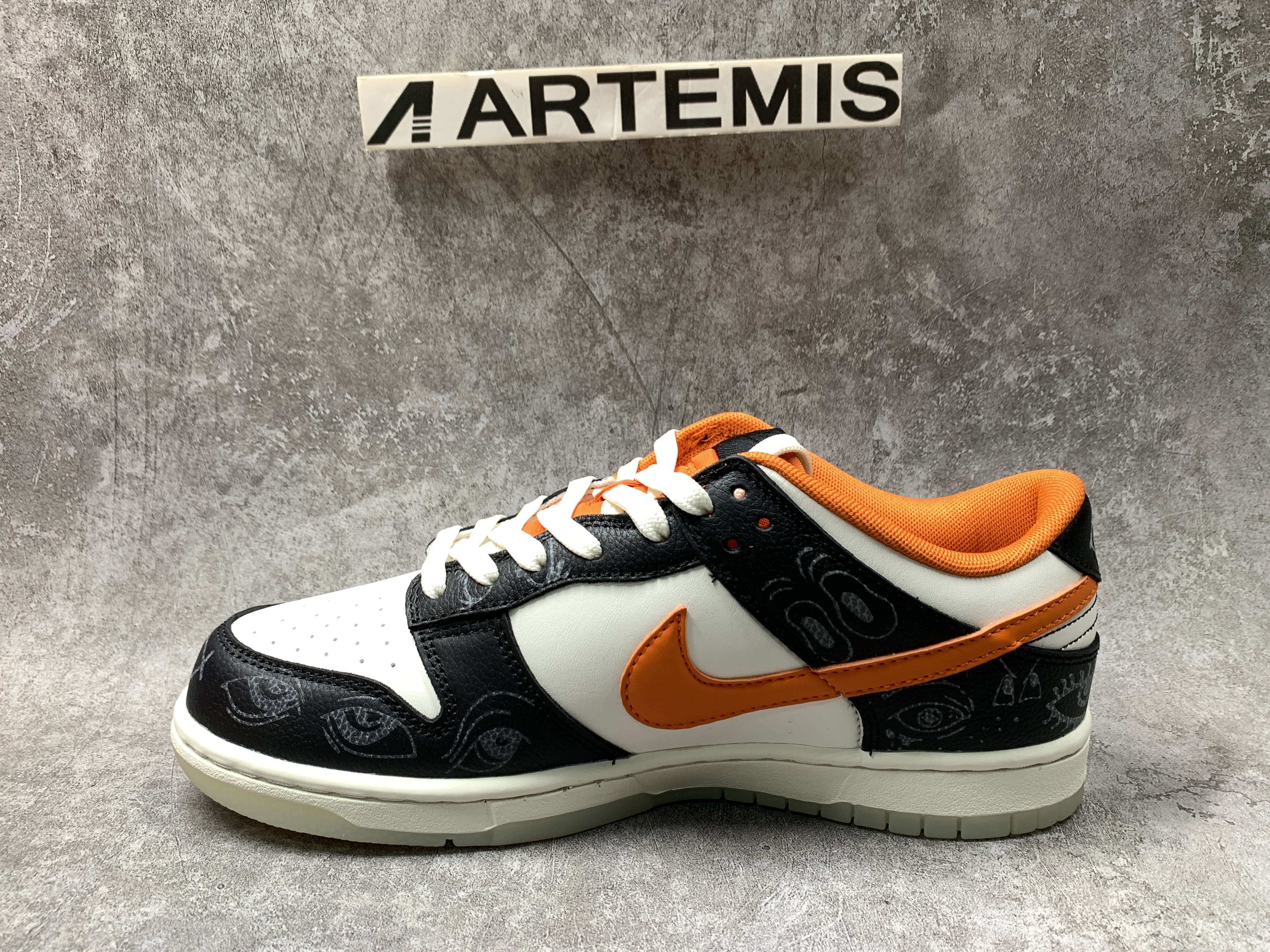 Nike Dunk Low Halloween