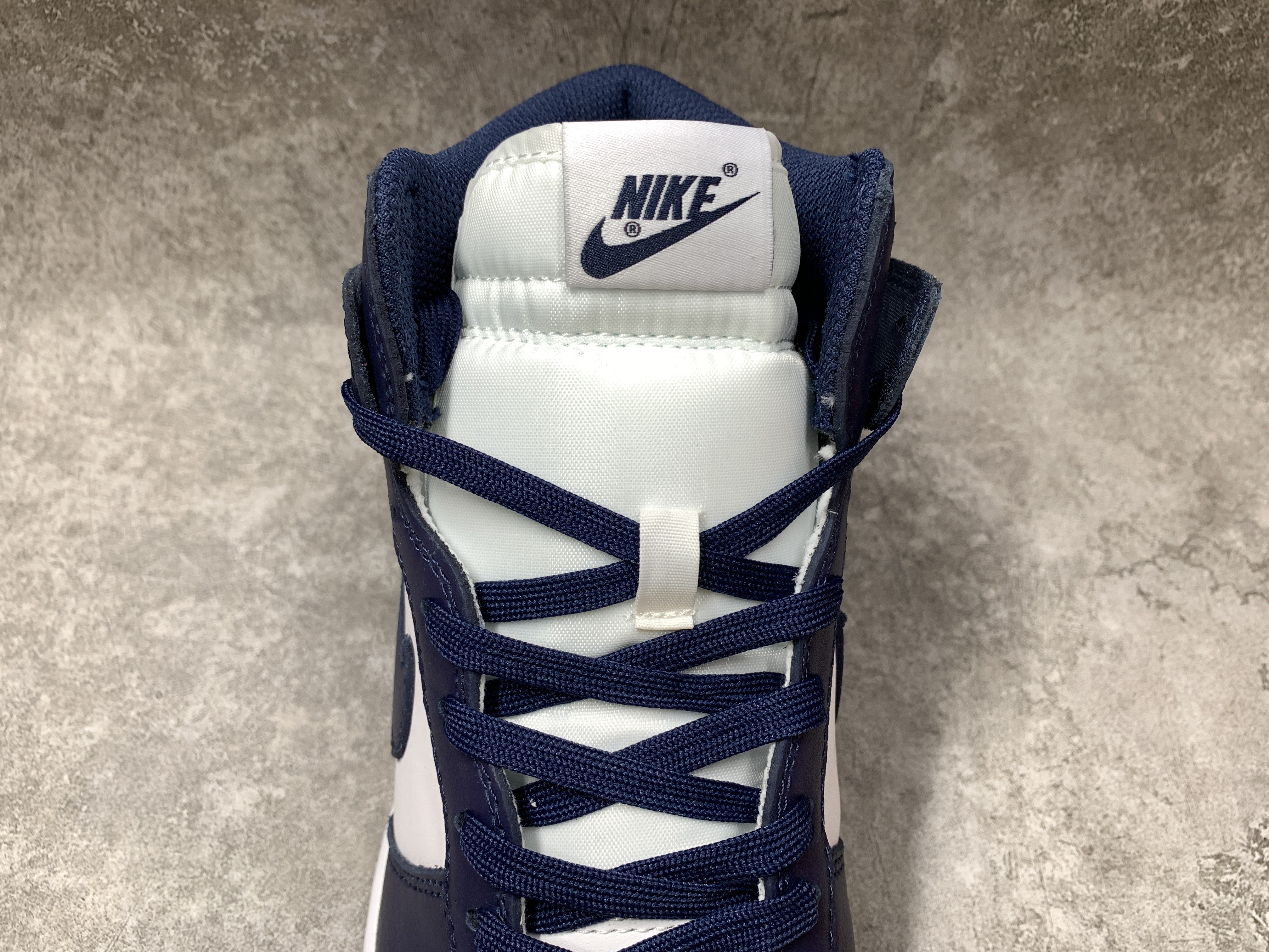 Nike Dunk High Midnight Navy