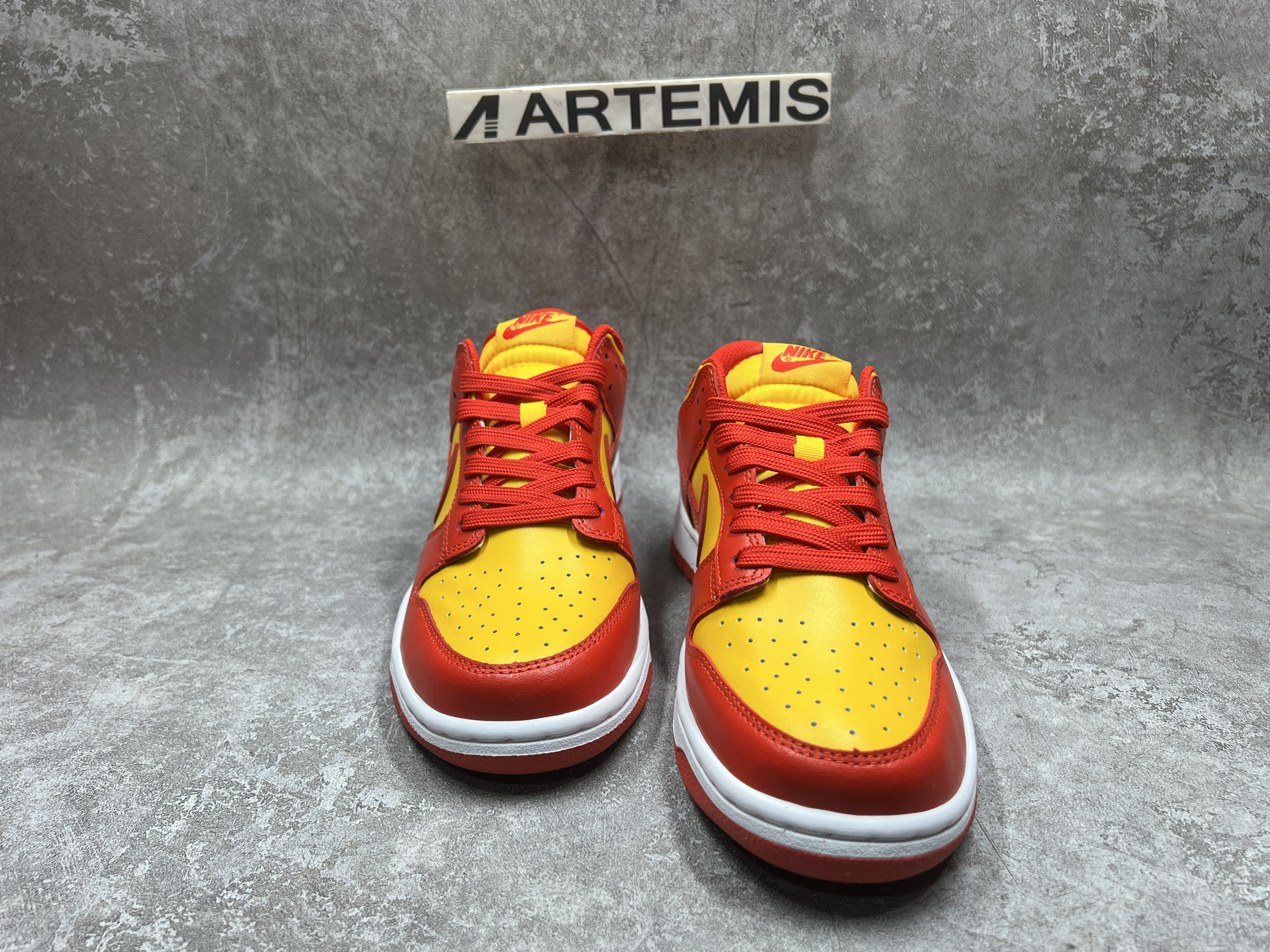 Nike Dunk Low Midas Gold