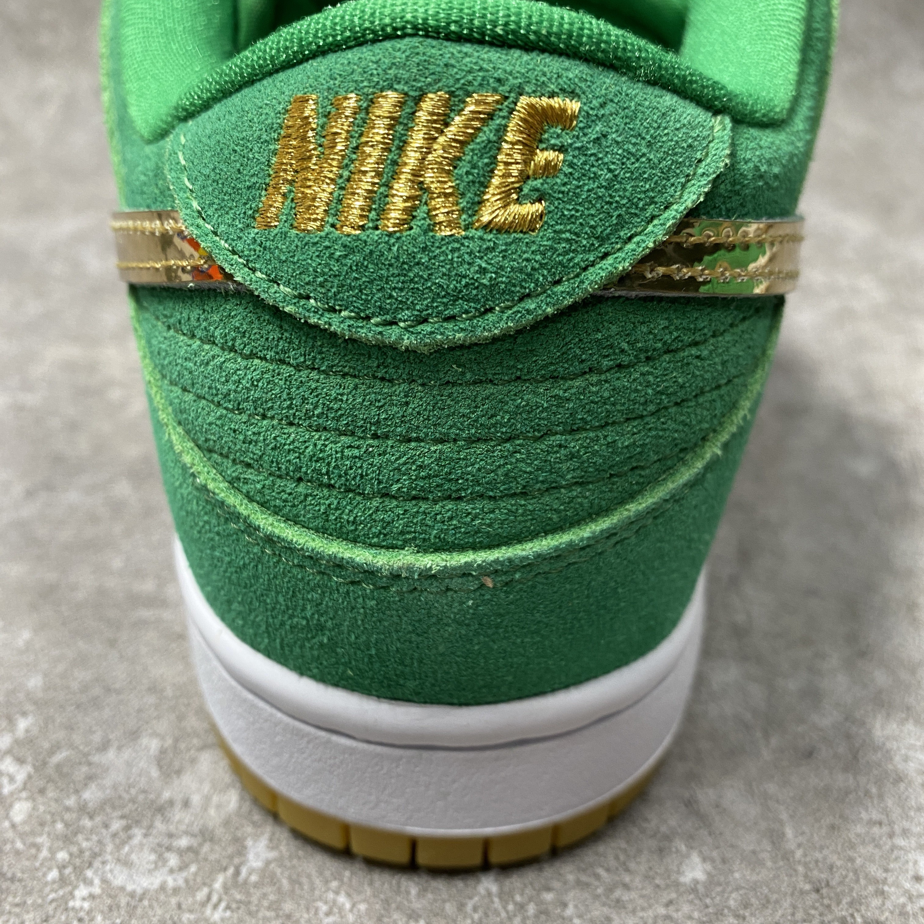 Nike SB Dunk Low Pro St. Patrick