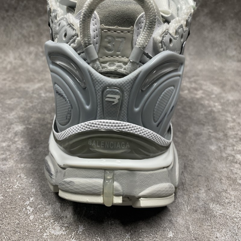 Balenciga Runner Silver