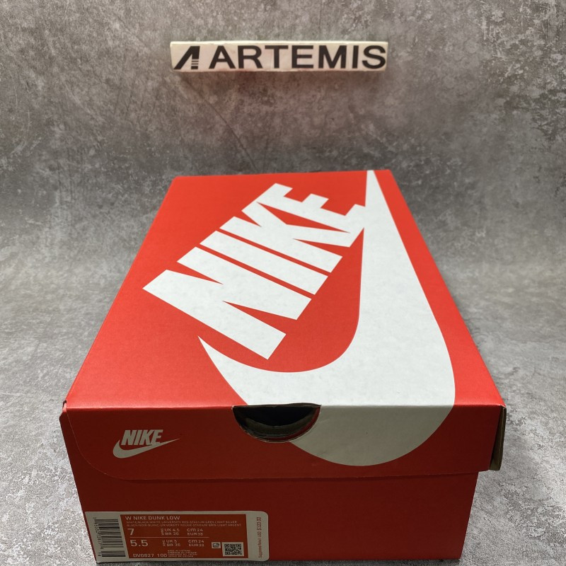 Nike Dunk Low Tartan Plaid