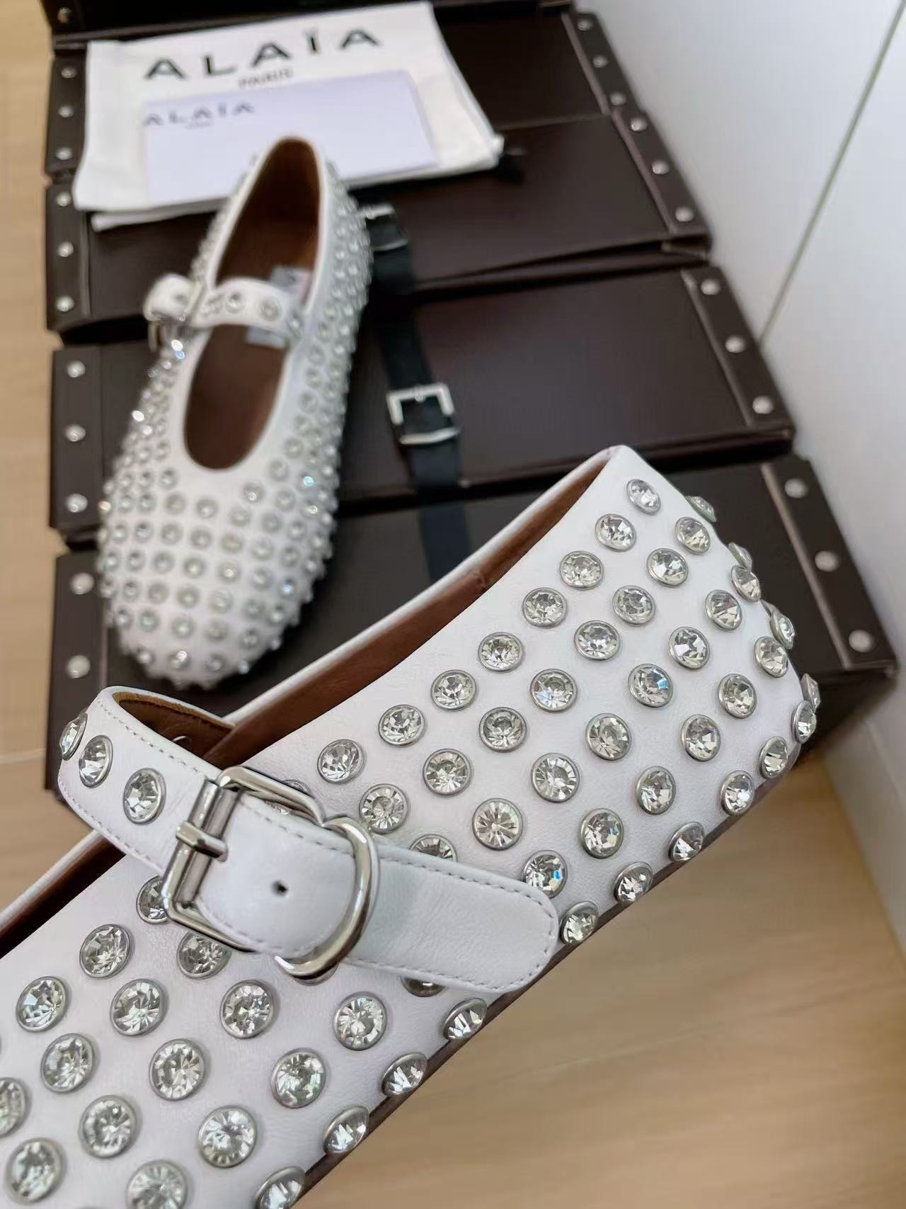 UA ALAÏA STRASS BALLET FLATS