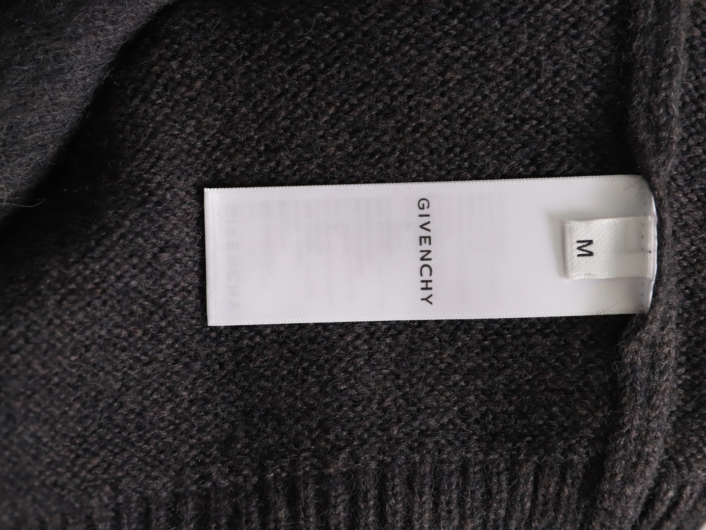 Givenchy 24FW Sweaters