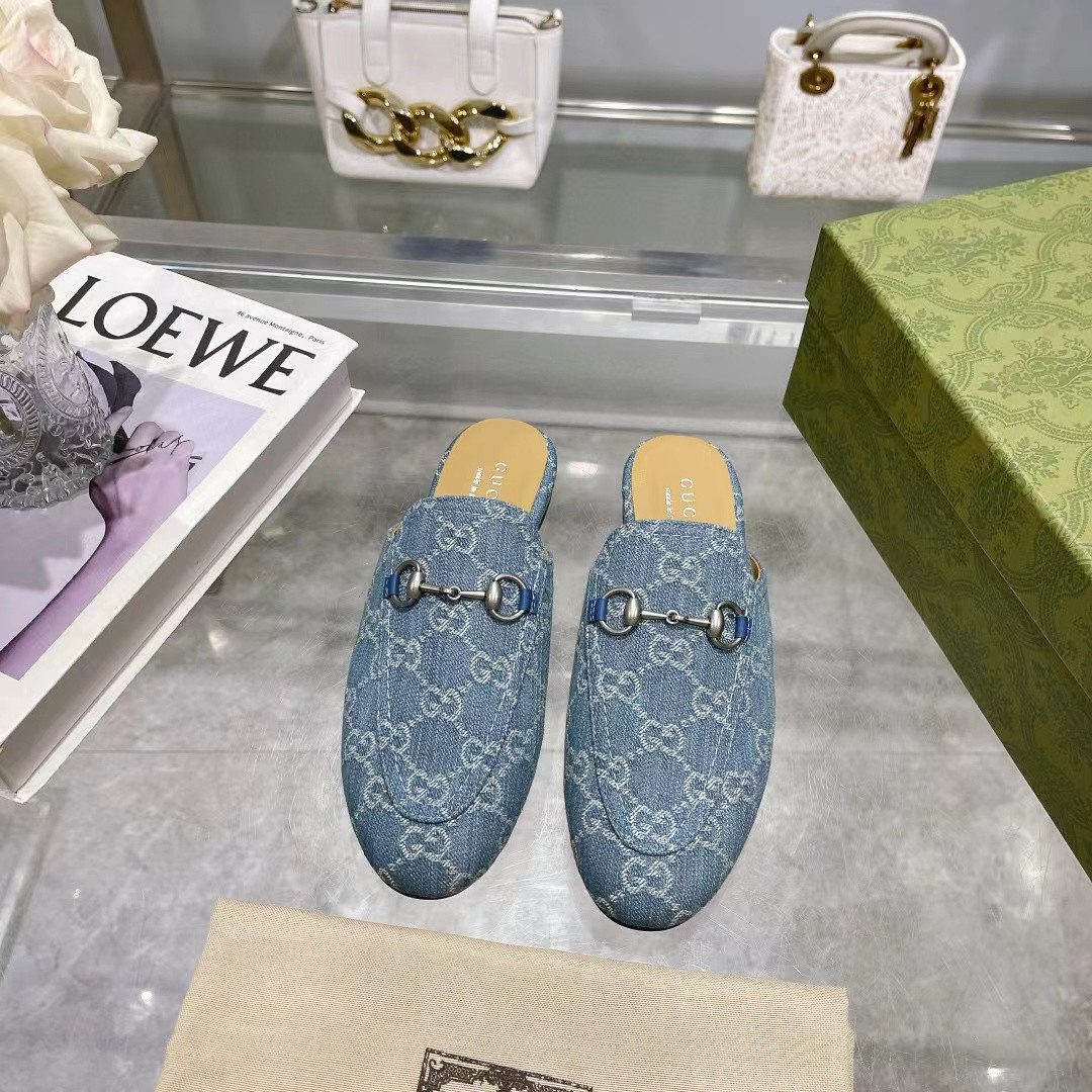 ua G*u*i princetown slipper