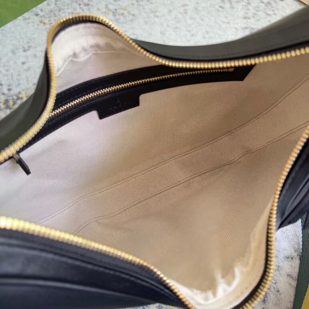 G*u*i attache medium shoulder bag black 13.8″w x 12.6″h x 2.4″d