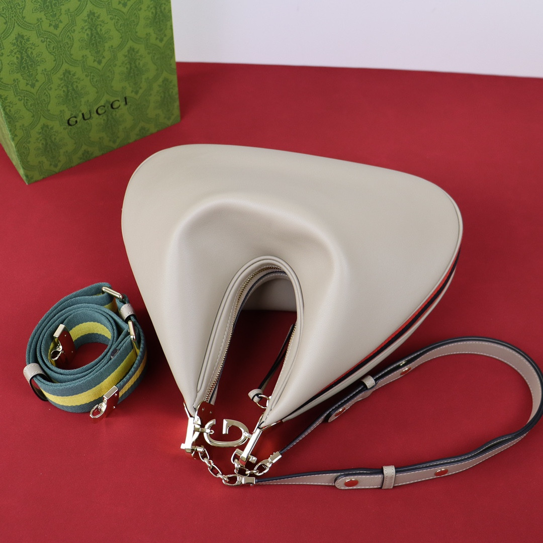 G*u*i attache medium shoulder bag gray 13.8″w x 12.6″h x 2.4″d