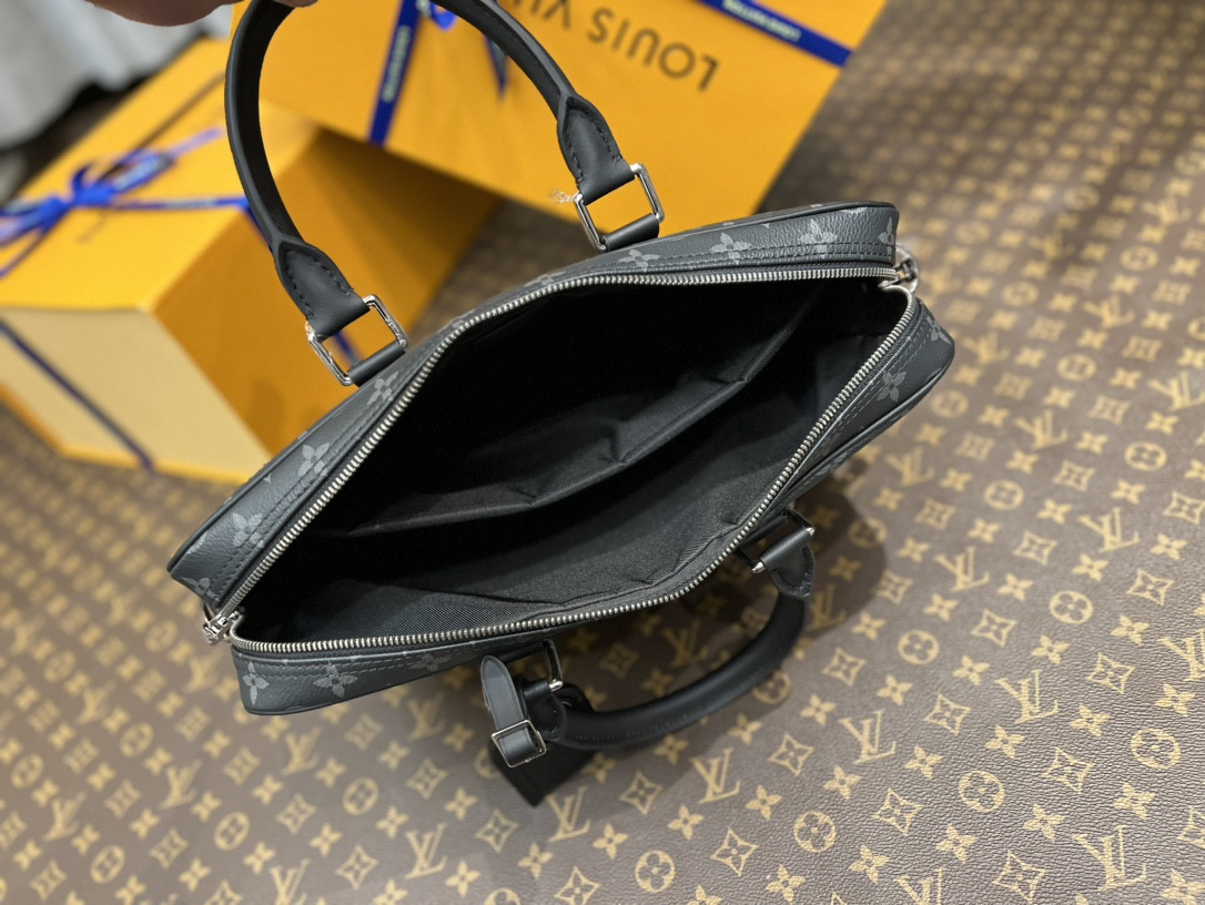 LV M46457 Porte-Documents Voyage PM 36.5 x 27.5 x 6 cm