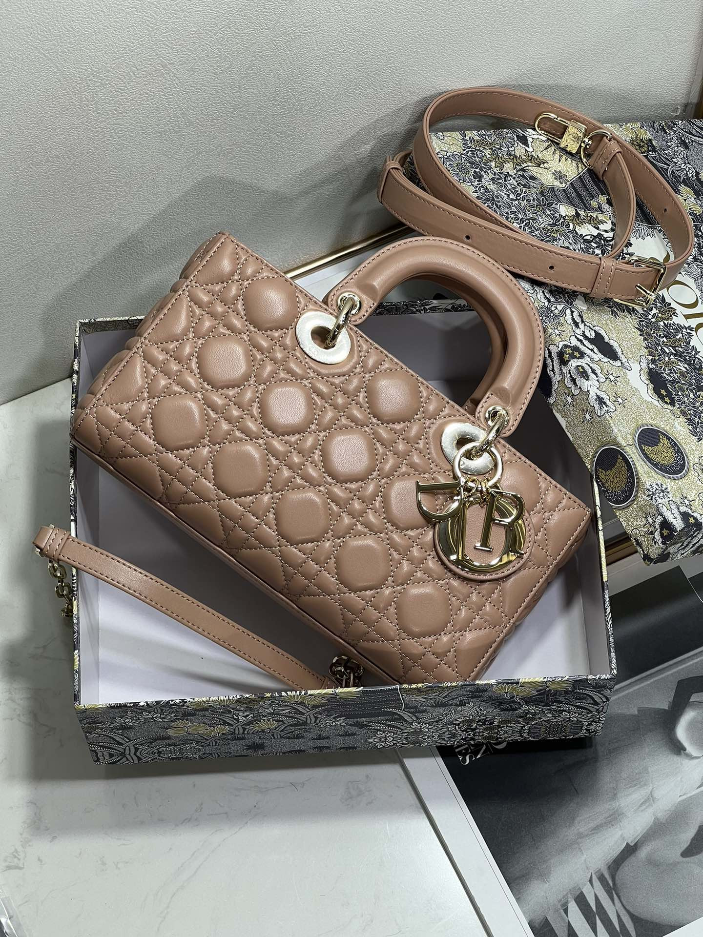 D*or lady d-joy bag medium dark pink 26 x 13.5 x 5 cm