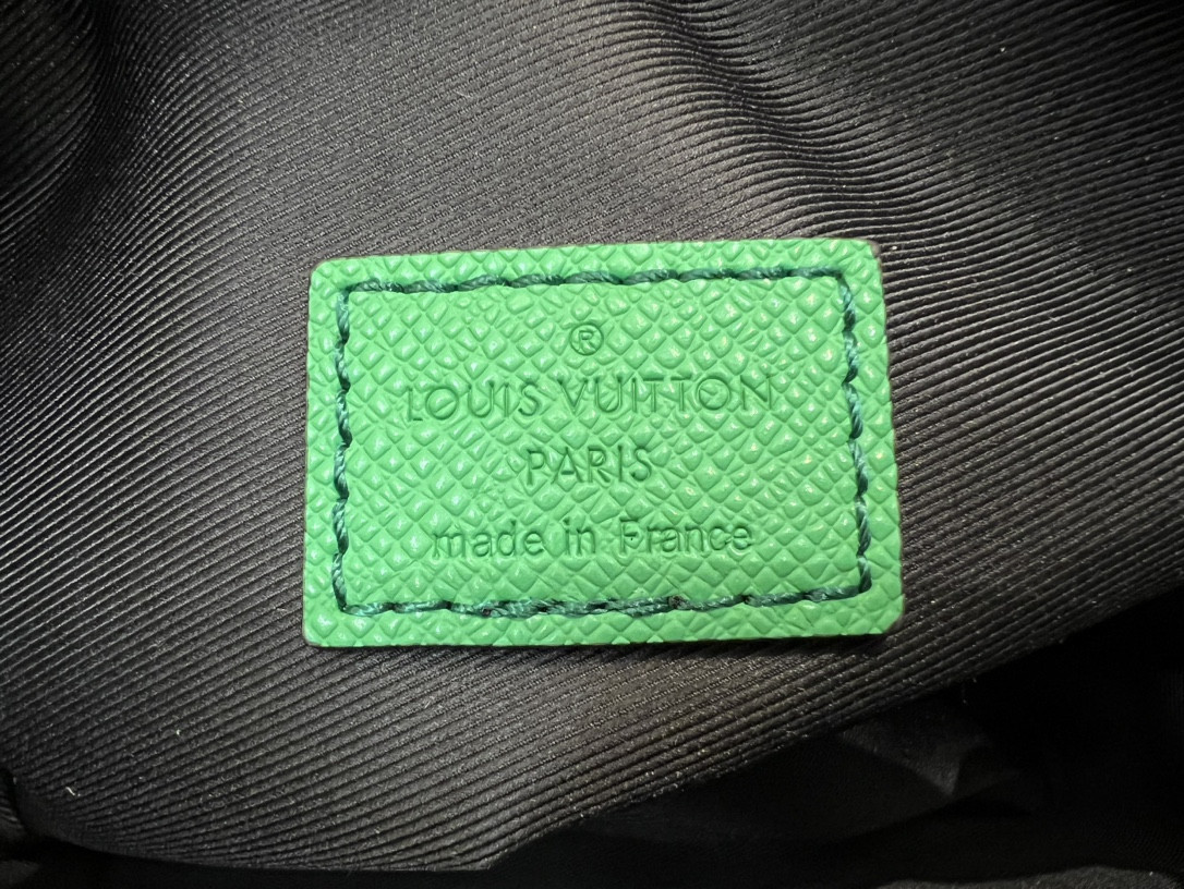 LV M30997 Alpha Wearable Wallet 9.4 x 6.3 x 3.1 inches