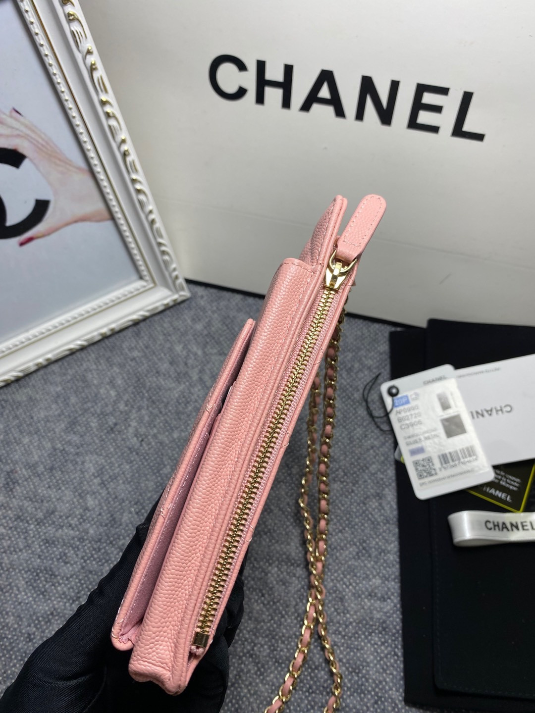 Ch*el long zipped wallet 19-11cm