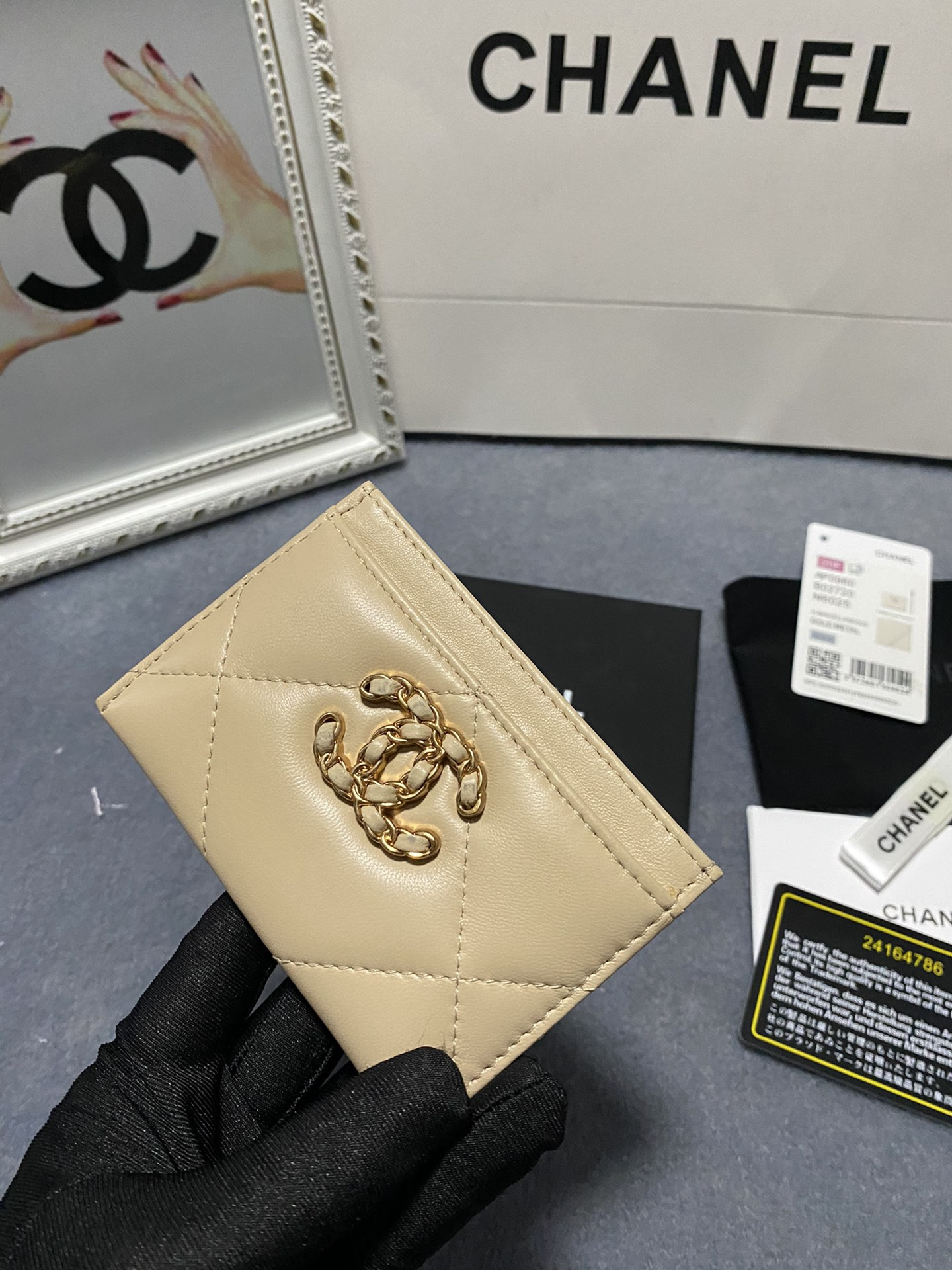 Ch*el card holder 11.2×7.5×0.5cm