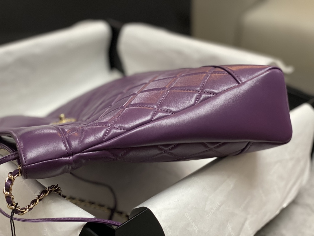 Ch*el  shopping bag shiny lambskin & gold-tone metal 35x39x8cm