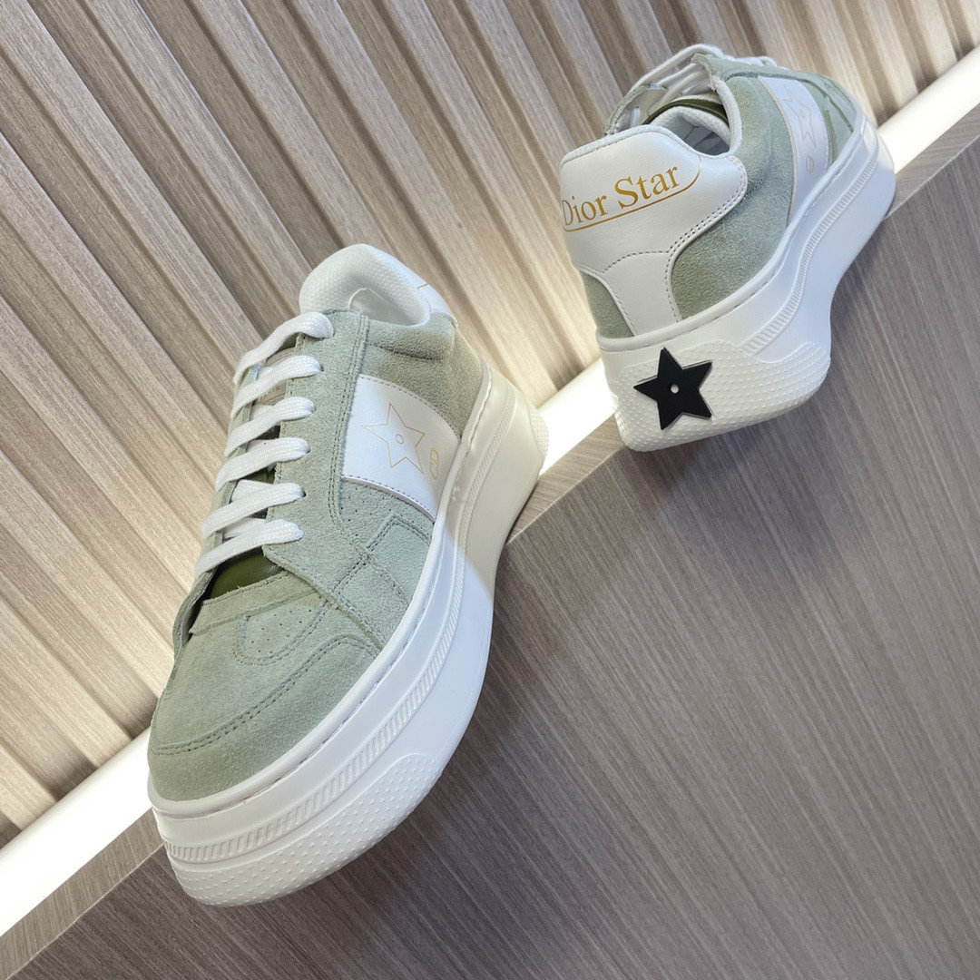 ua D*or star platform sneaker