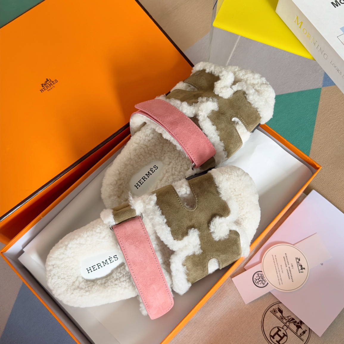 UA Hermès Chypre sandal