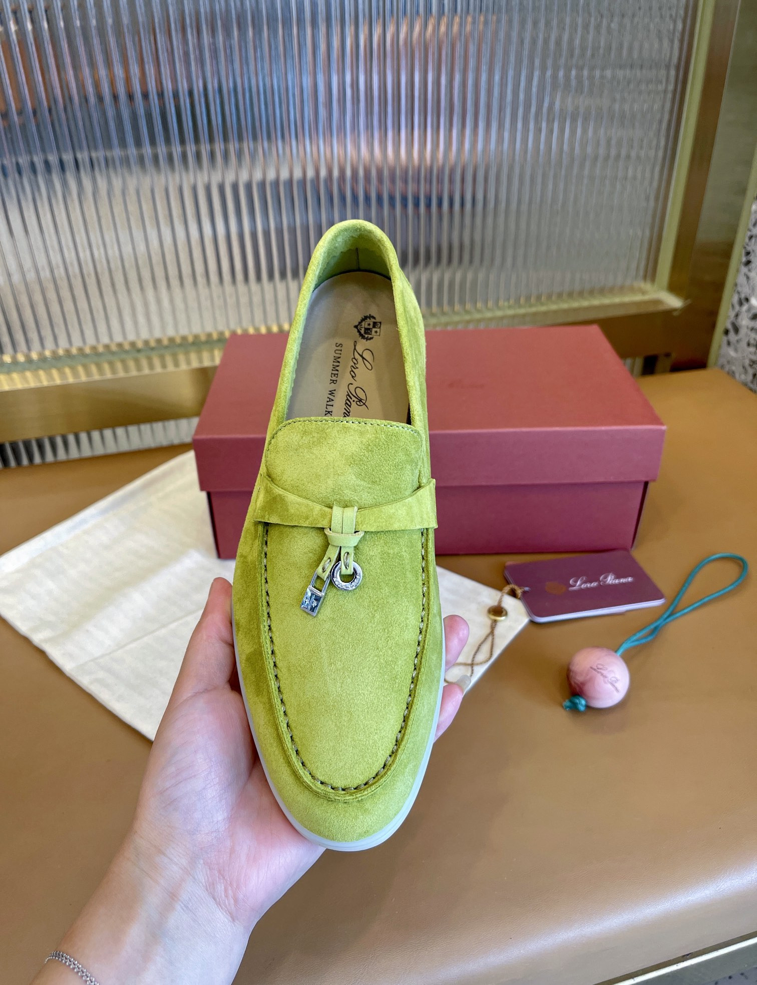 ua L**o p*ana summer charms walk loafers