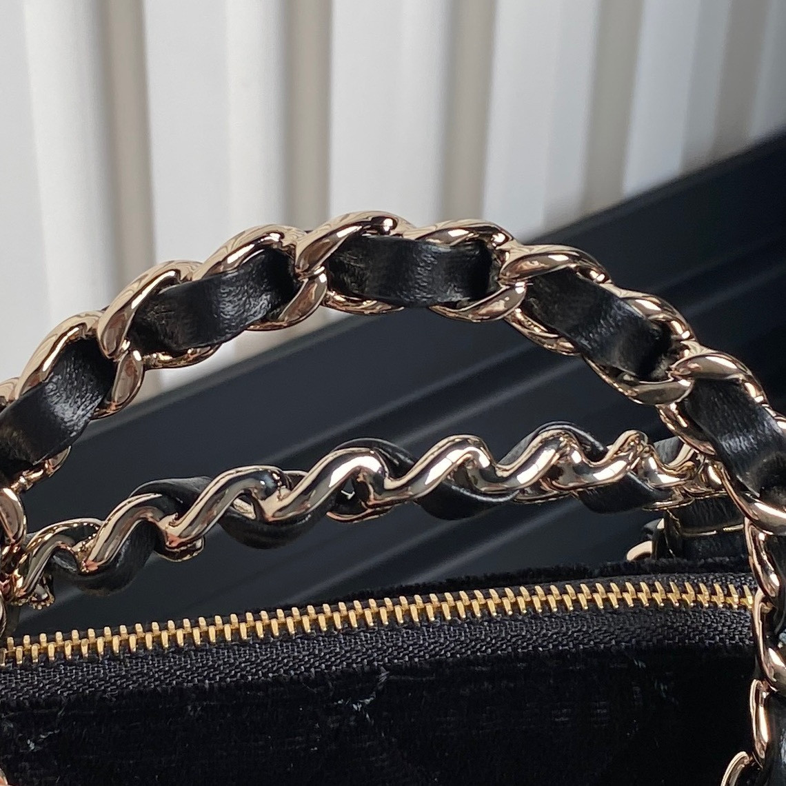 Ch*el small shopping bag 15x20x6cm