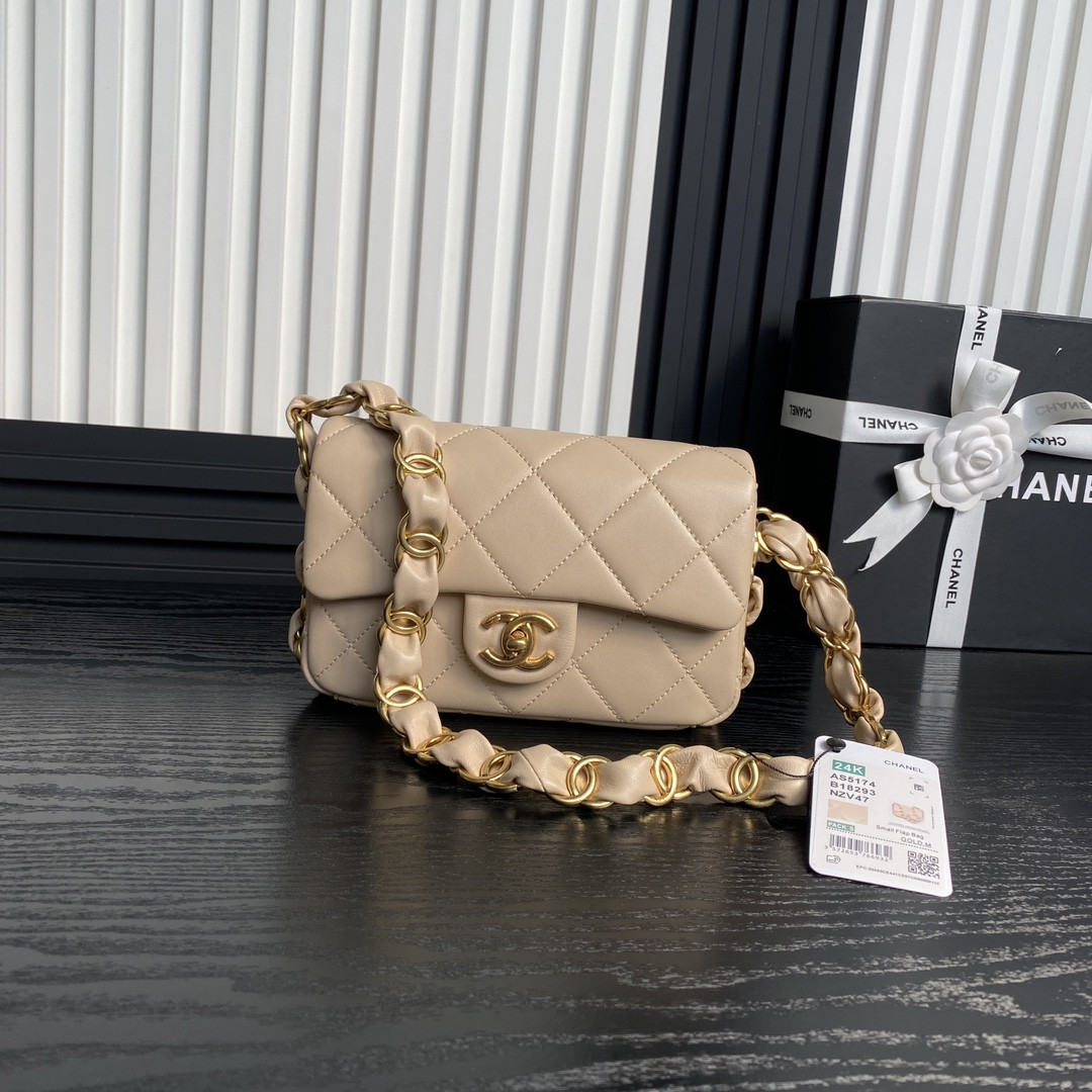 Ch*el fall-winter 2024-25 small flap bag 13x21x7cm