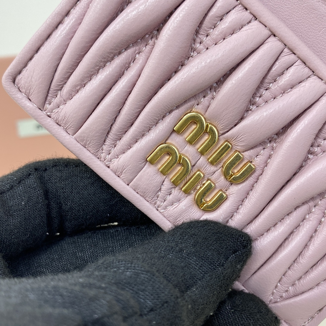 Miu Miu Matelassé nappa leather card holder 8x10.5cm