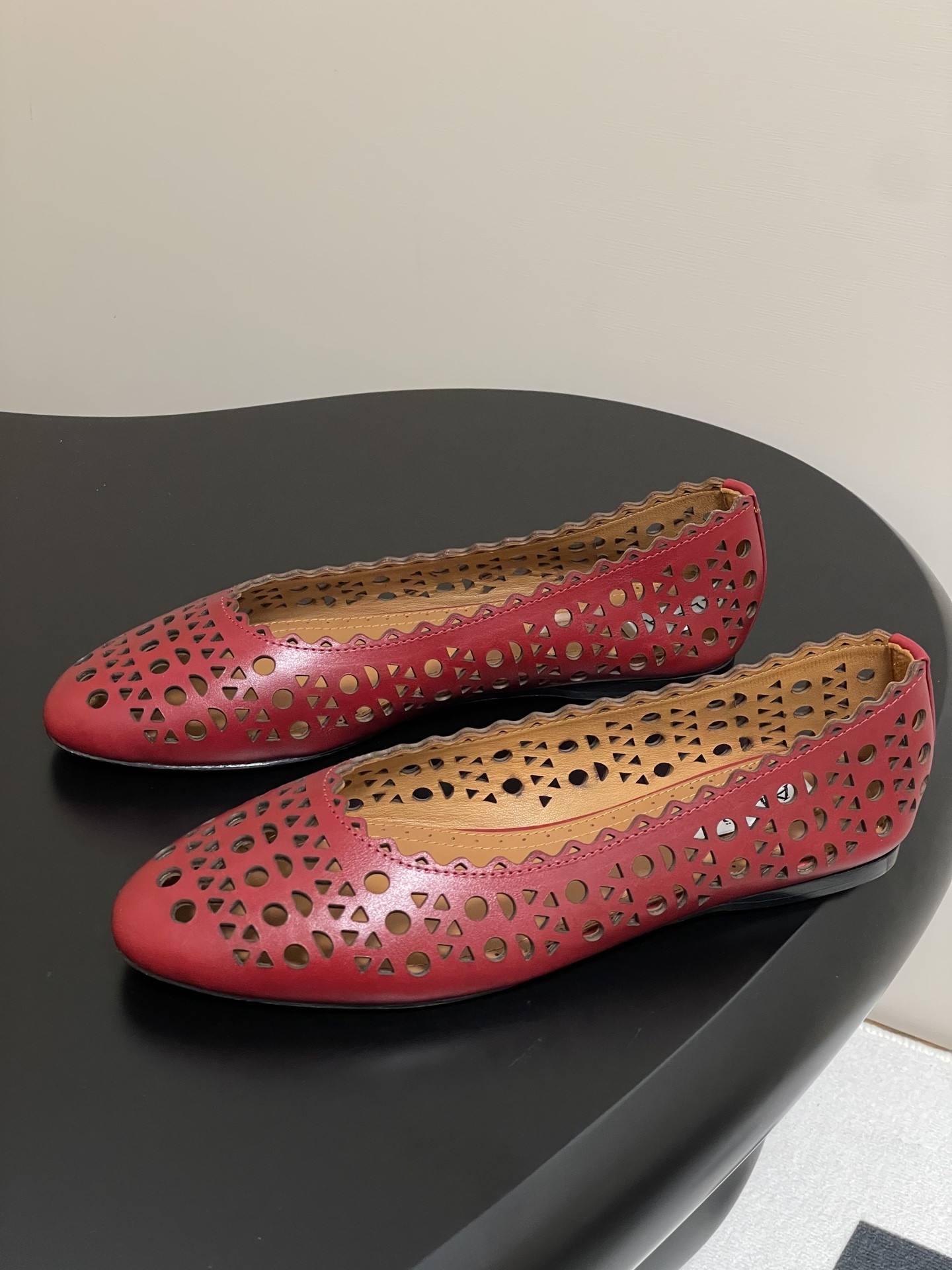 UA Alaïa Laser-cut Leather Ballet Flats(Customized Size 7-10 days production time)