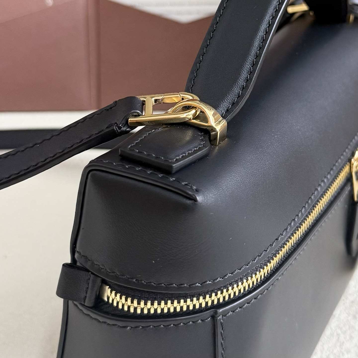 L**o p*ana extra bag l23 23x12x7cm